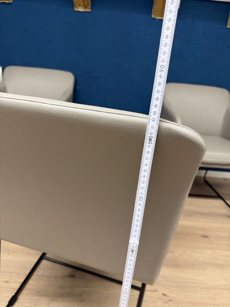 Stühle: 6 Stück Kunstleder Stühle – Gebraucht aus Stans von lion85 7