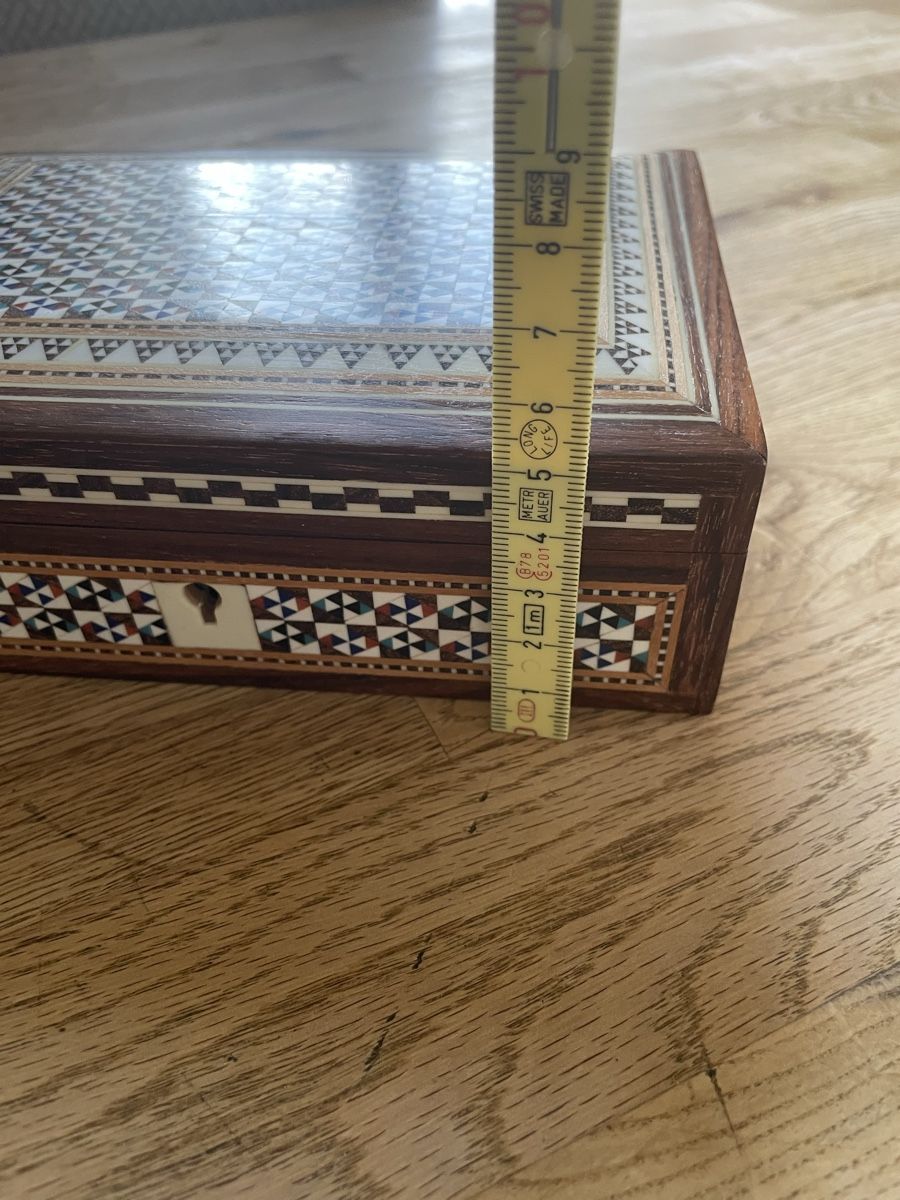 Coffres: Schöne Holzbox mit Mosaik – D'occasion à Flawil par Naphtali 7
