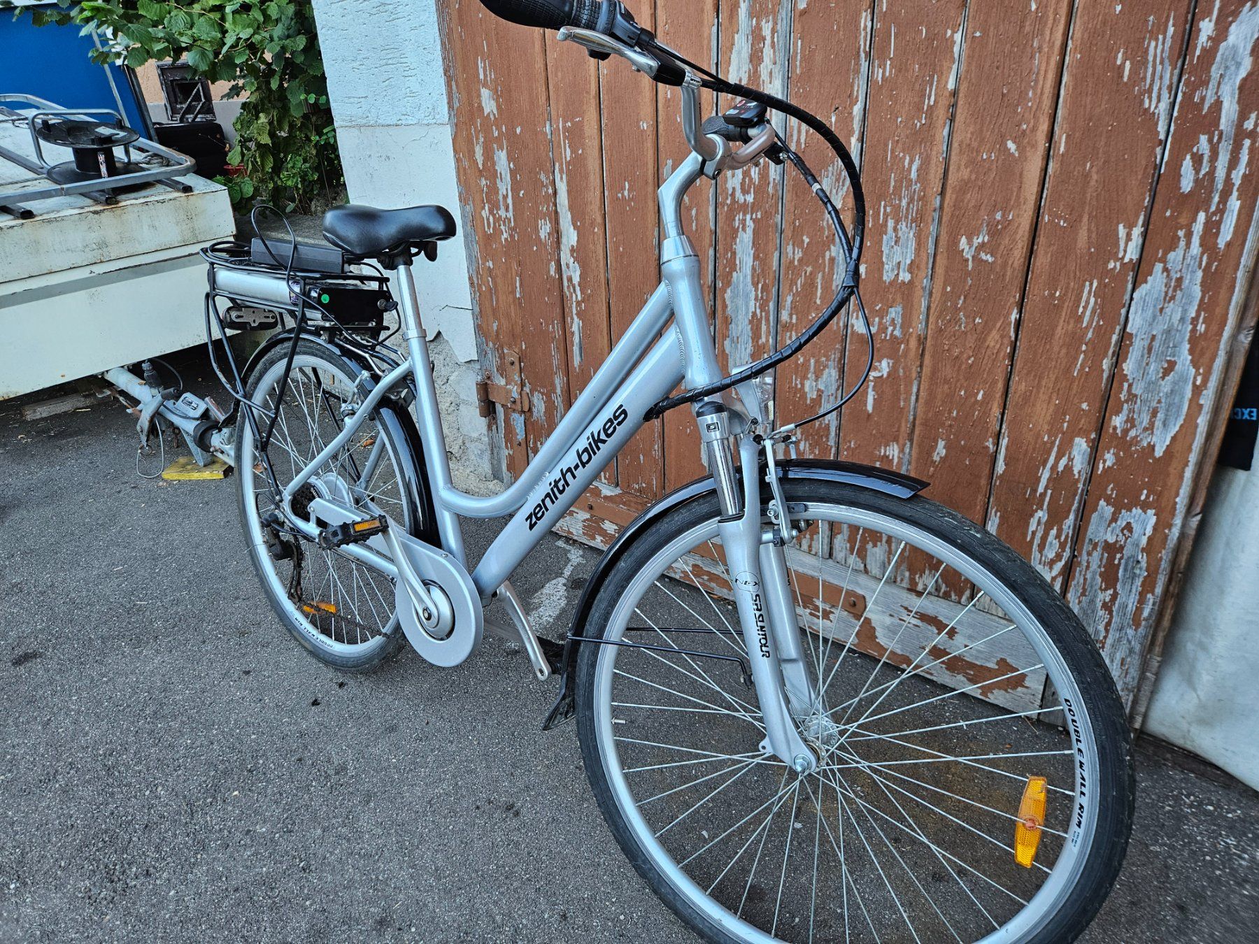 Zenith Bikes Biciclette: E-Bike Zenith-Bikes – Usato da Wegenstetten venduto da 1000er 2