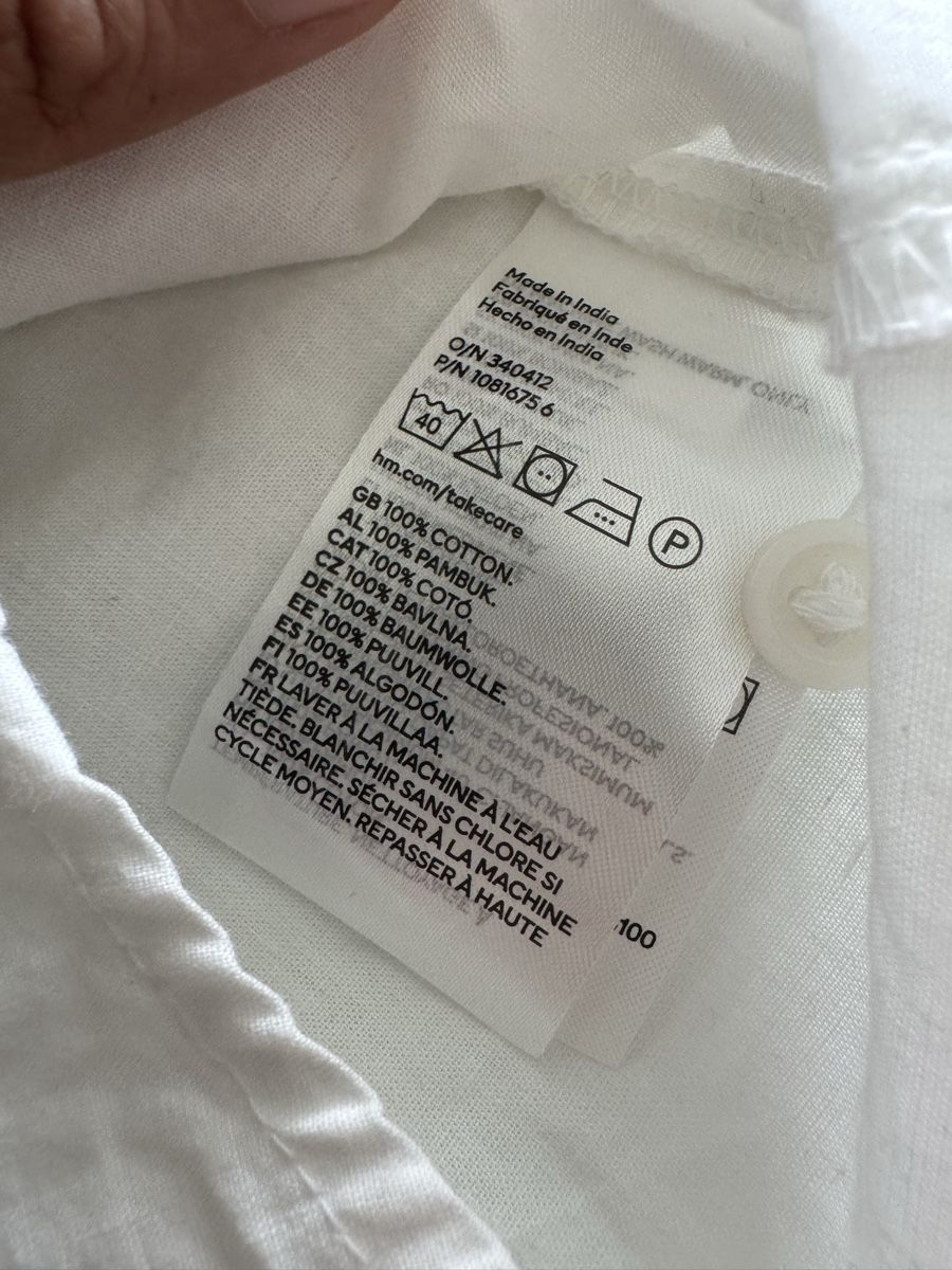 H&M Blusen: Bluse weiss Grösse S H&M Divided  – Gebraucht aus Arbon von leu_g29t 2