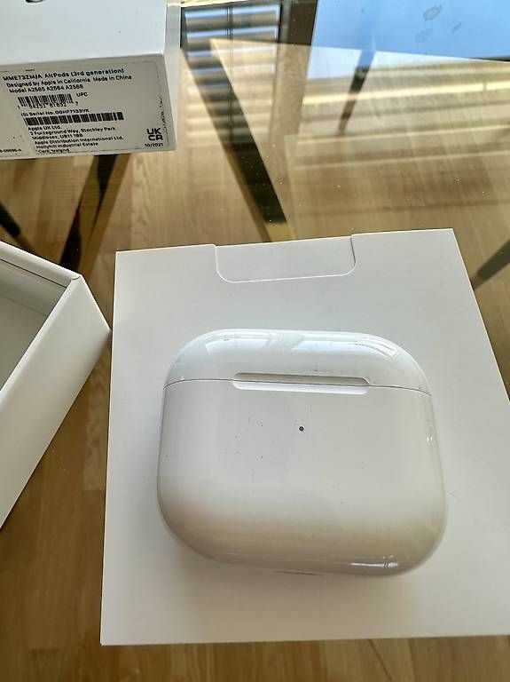 Apple Cuffie: Airpods 3 Lightning – Usato da Pfaffhausen venduto da Davinator 1