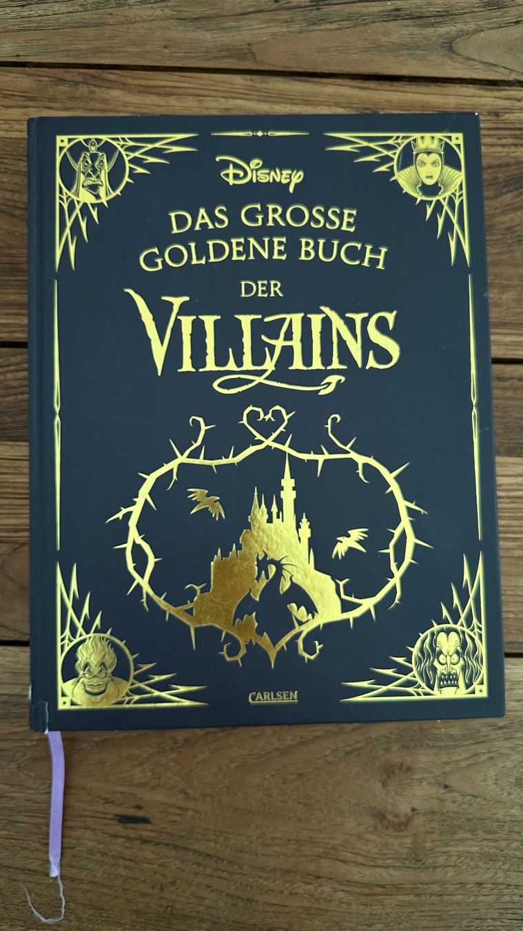 Bücher: Das grosse goldene Buch der Villains – Gebraucht aus Dübendorf von TojaRose