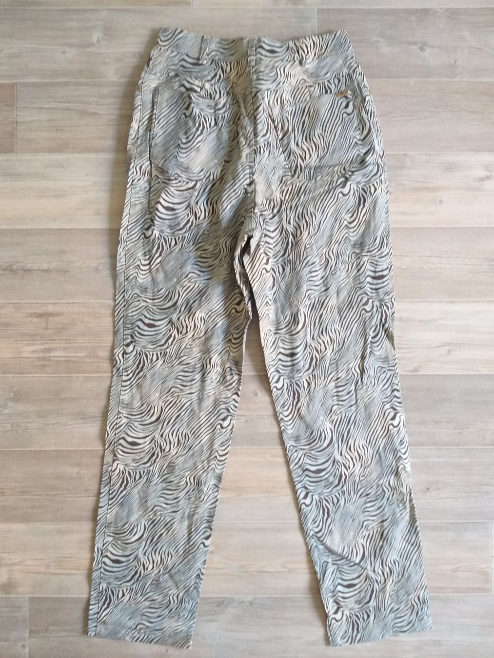 Jeans: ARA Jeans taille / Grosse M – Usato da Cossonay-ville venduto da Super-Price-Quality 5