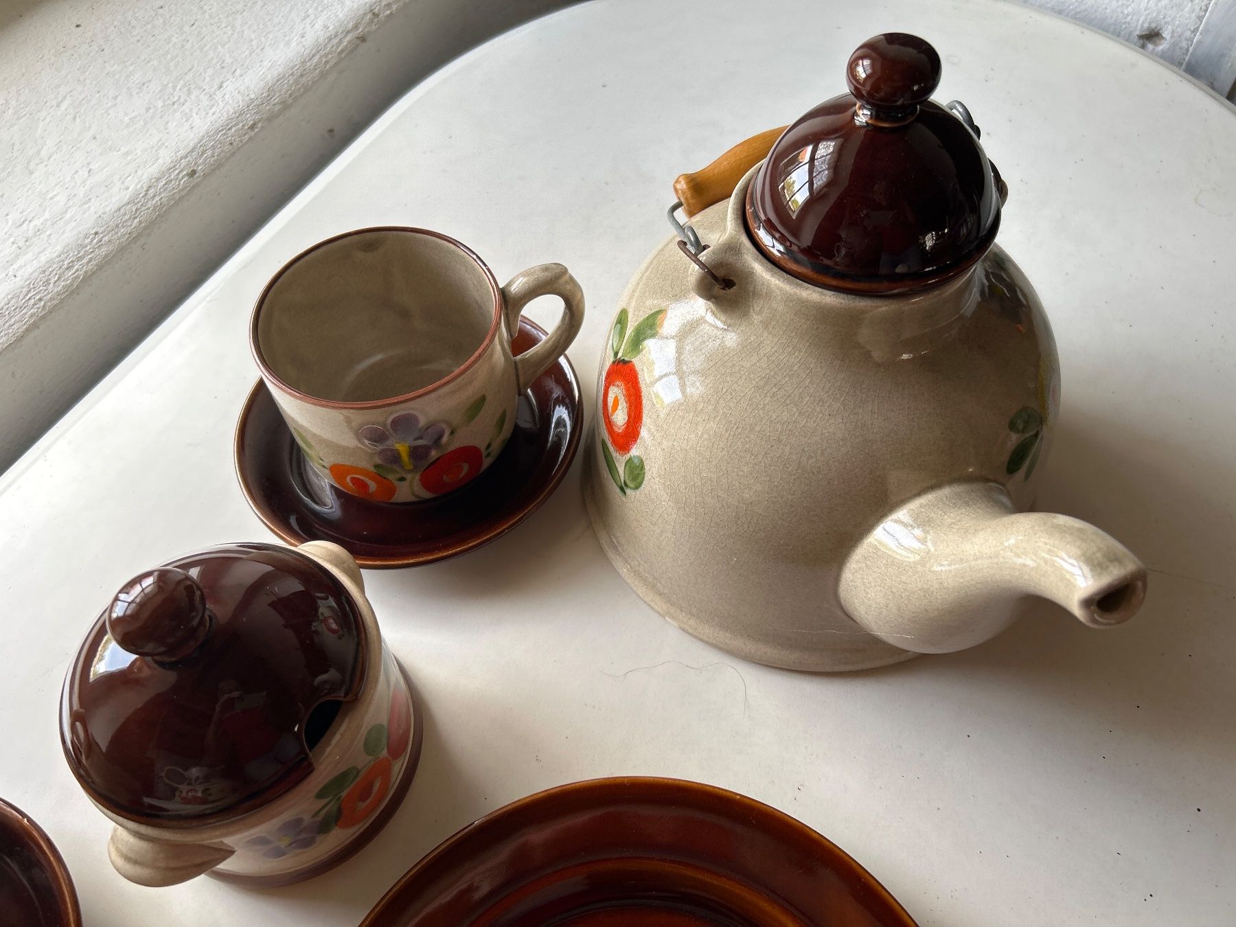 Geschirrsets: Keramik Kaffeeservice mit Blumenmuster gebraucht – Gebraucht aus Villnachern von RicardoMary 1