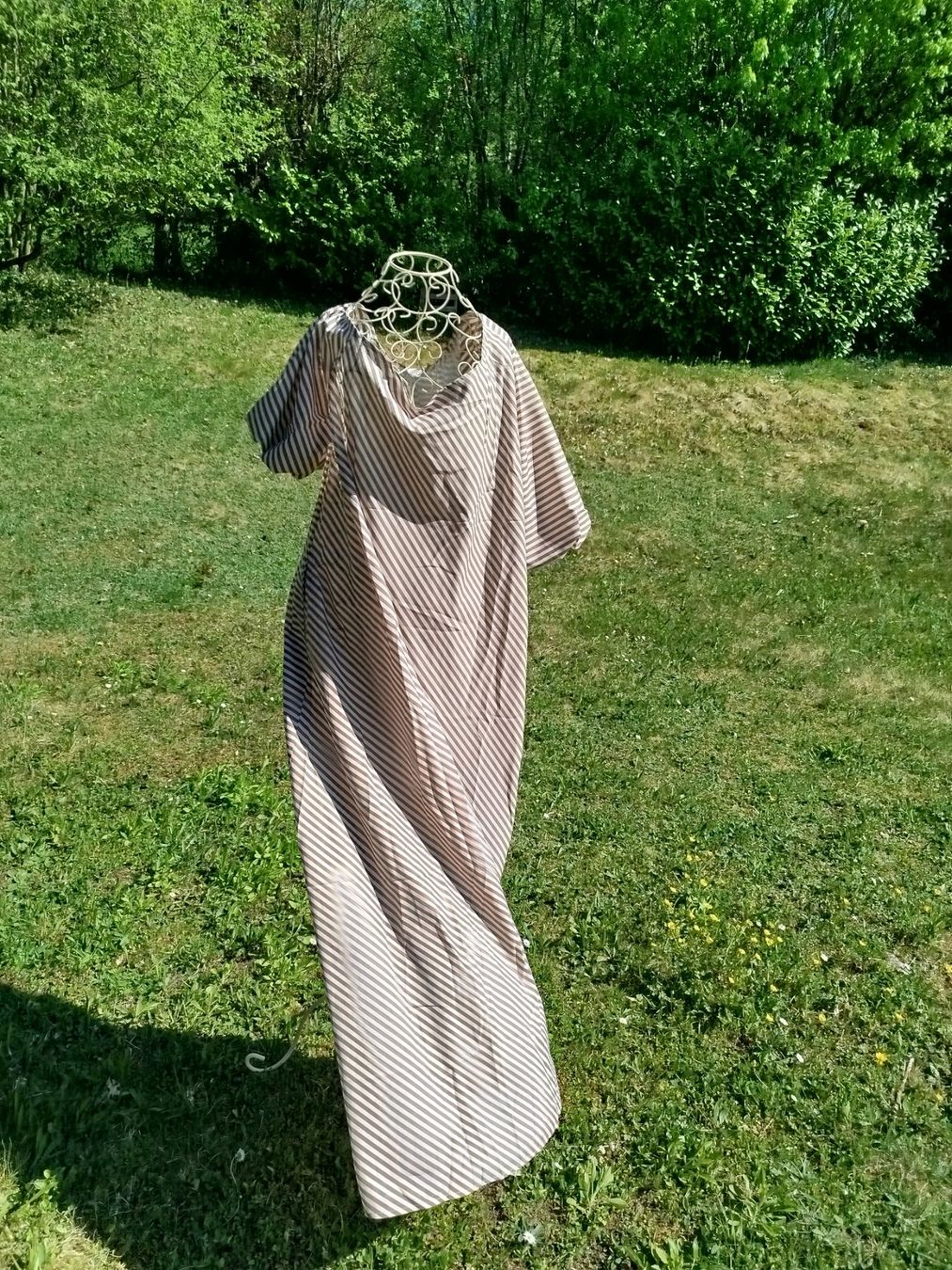 Vestiti: Sublime robe à rayures, couleur beige, taille XL – Nuovo e nell'imballaggio originale da Porrentruy venduto da Olifante 8