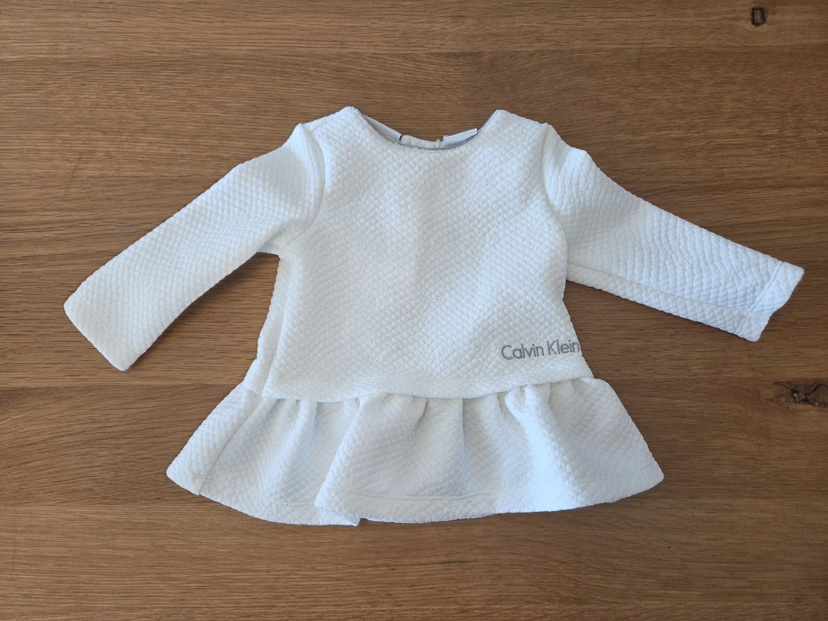 Vestiti & Gonne: Calvin Klein Kleid Baby – Usato da Herrenschwanden venduto da jun_c2sf