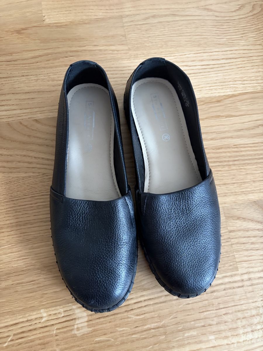 Damenschuhe: Loafers schwarz Leder 36 – Gebraucht aus Zürich von ale_gp7t