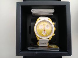 Moon Swatch "Mission To The Sun" Swatch x Omega SO33J100