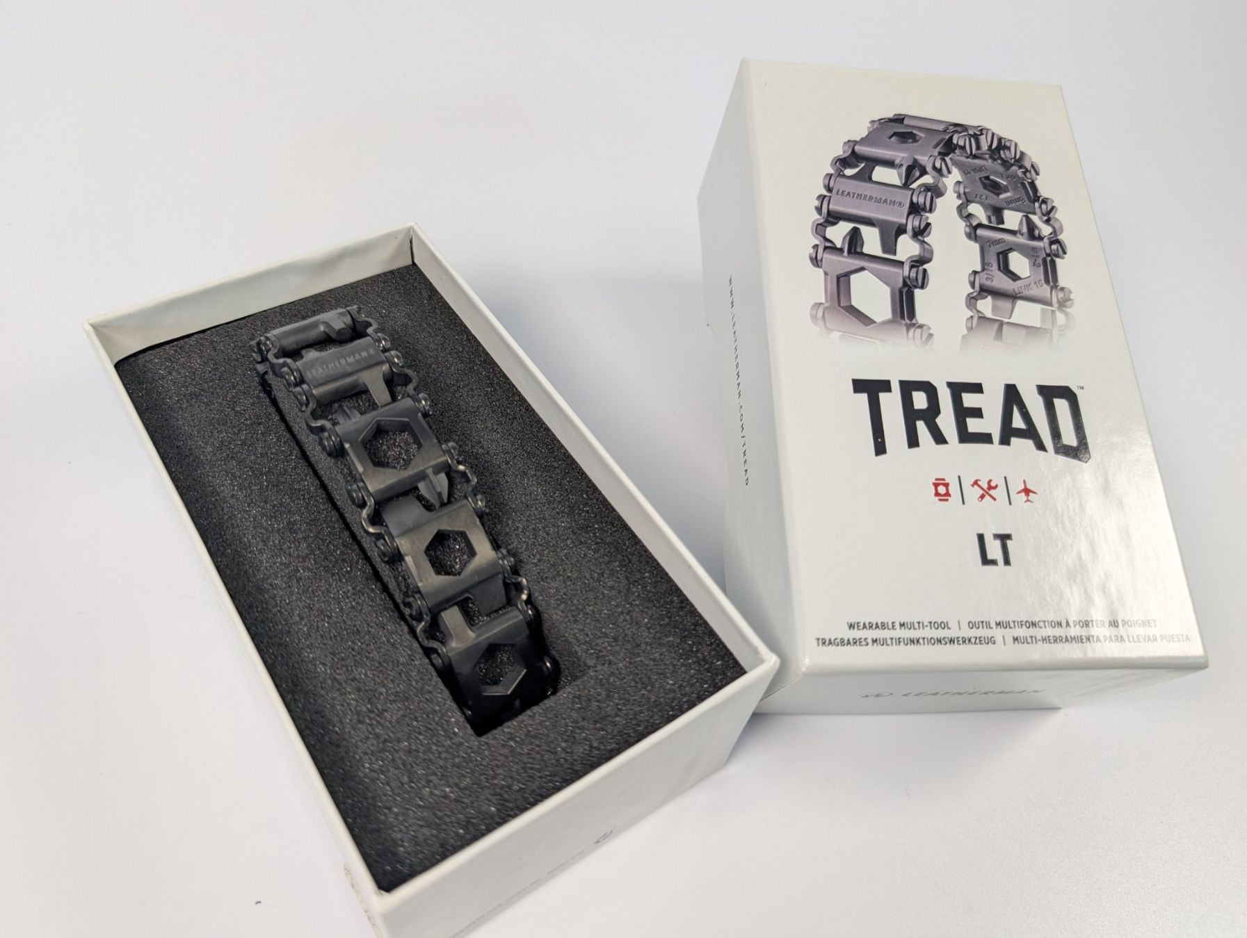 Leatherman Tutti gli attrezzi: Leatherman Tread LT Multitool neu und originalverpackt – Nuovo e nell'imballaggio originale da Ostermundigen venduto da TradeLab 1