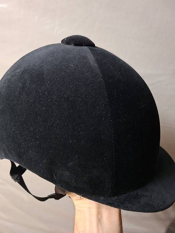 Casques: Reithelm Mädchen Gr.54 cm – D'occasion à Bischofszell par Edy-85