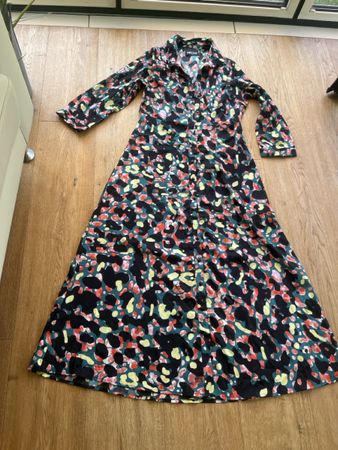 Kleid Pieces gemustert schwarz XS neuwertig