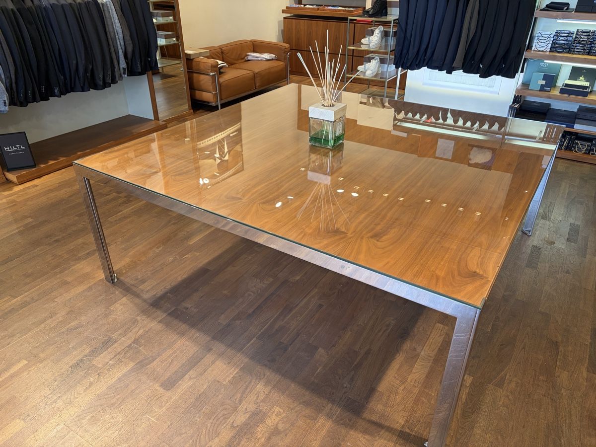 Tables: Grosser Tisch – D'occasion à Mühlehorn par Amadeostyle 2