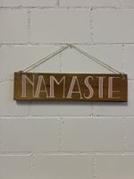 Namaste Holzschild, Dekoration für Yoga-Studio, Neuwertig