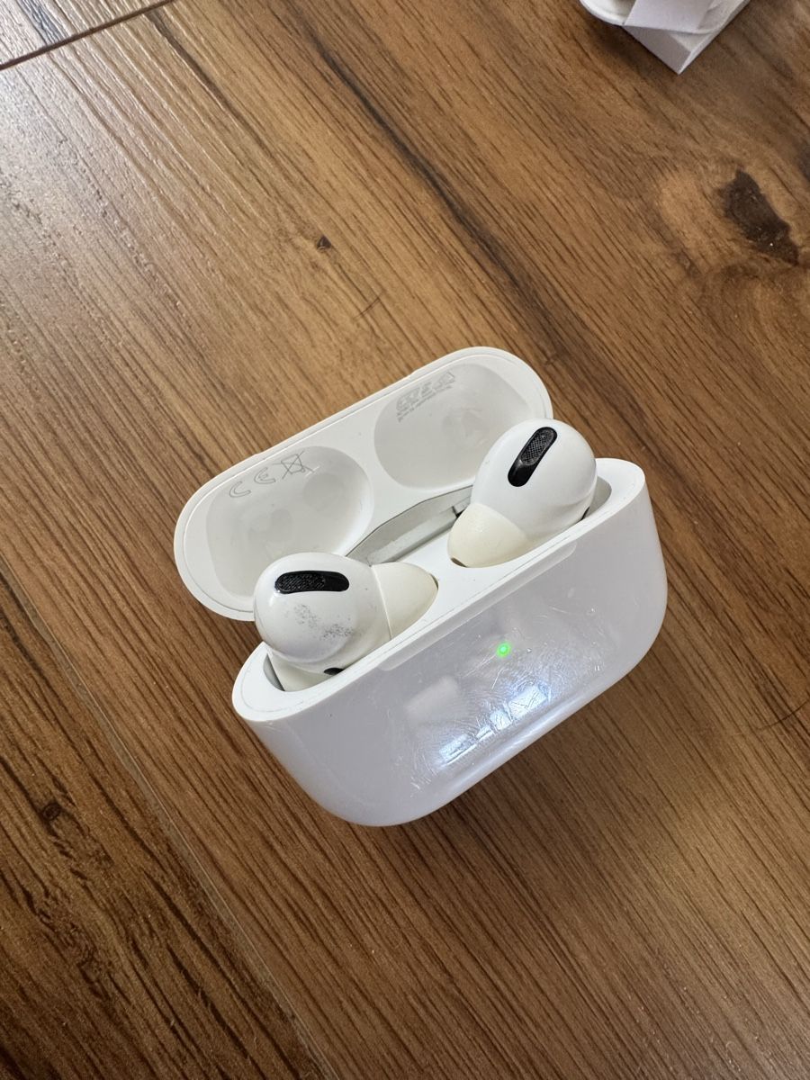 Apple Kopfhörer: AirPods Pro Gen 1  – Gebraucht aus Wittenbach von MichaelG_io 1