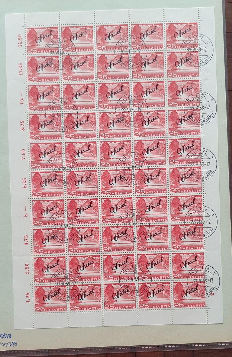 Tutti i francobolli: 3 Bogen - 1950 Technik + Landschaft "Officiel"  Kat. 3400.++ – Usato da Kreuzlingen venduto da Rschweiz1 5