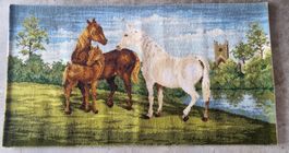 Vintage Wandteppich mit Pferdemotiv