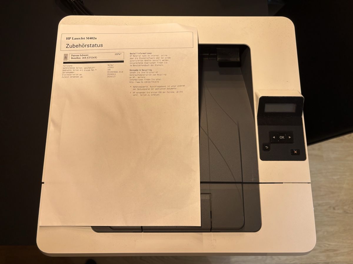 Hewlett Packard Stampanti: HP LaserJet Pro M402n Drucker & Toner – Nuovo (secondo la descrizione) da Dietikon venduto da _Lapente_ 1
