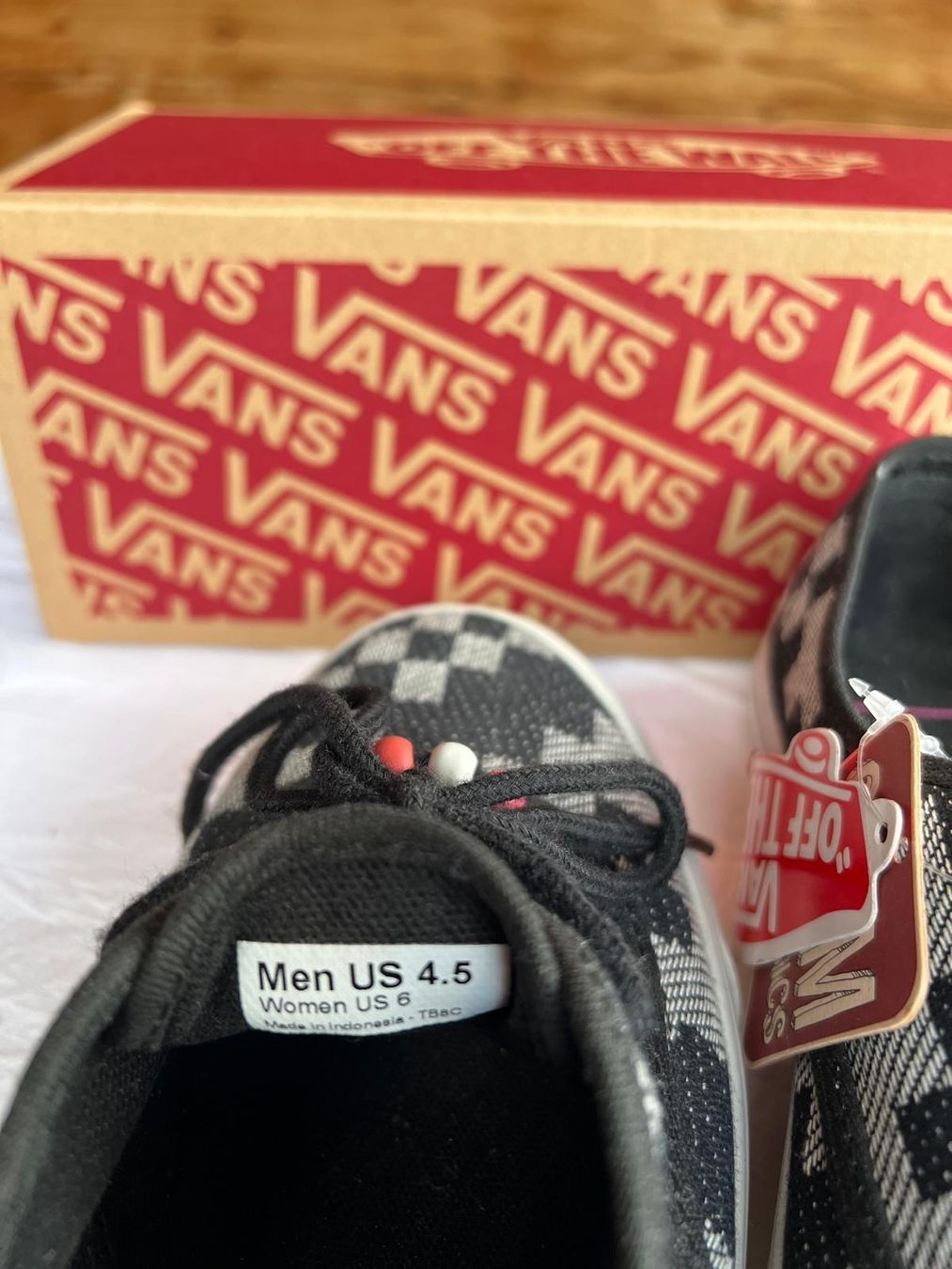Vans Scarpe da donna: Vans Slim Classigs Gr. 36 – Nuovo (secondo la descrizione) da St.stephan venduto da yvent 3