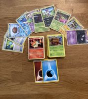 Deutsche Pokemon Karten aus den Jahren 2011 und 2012