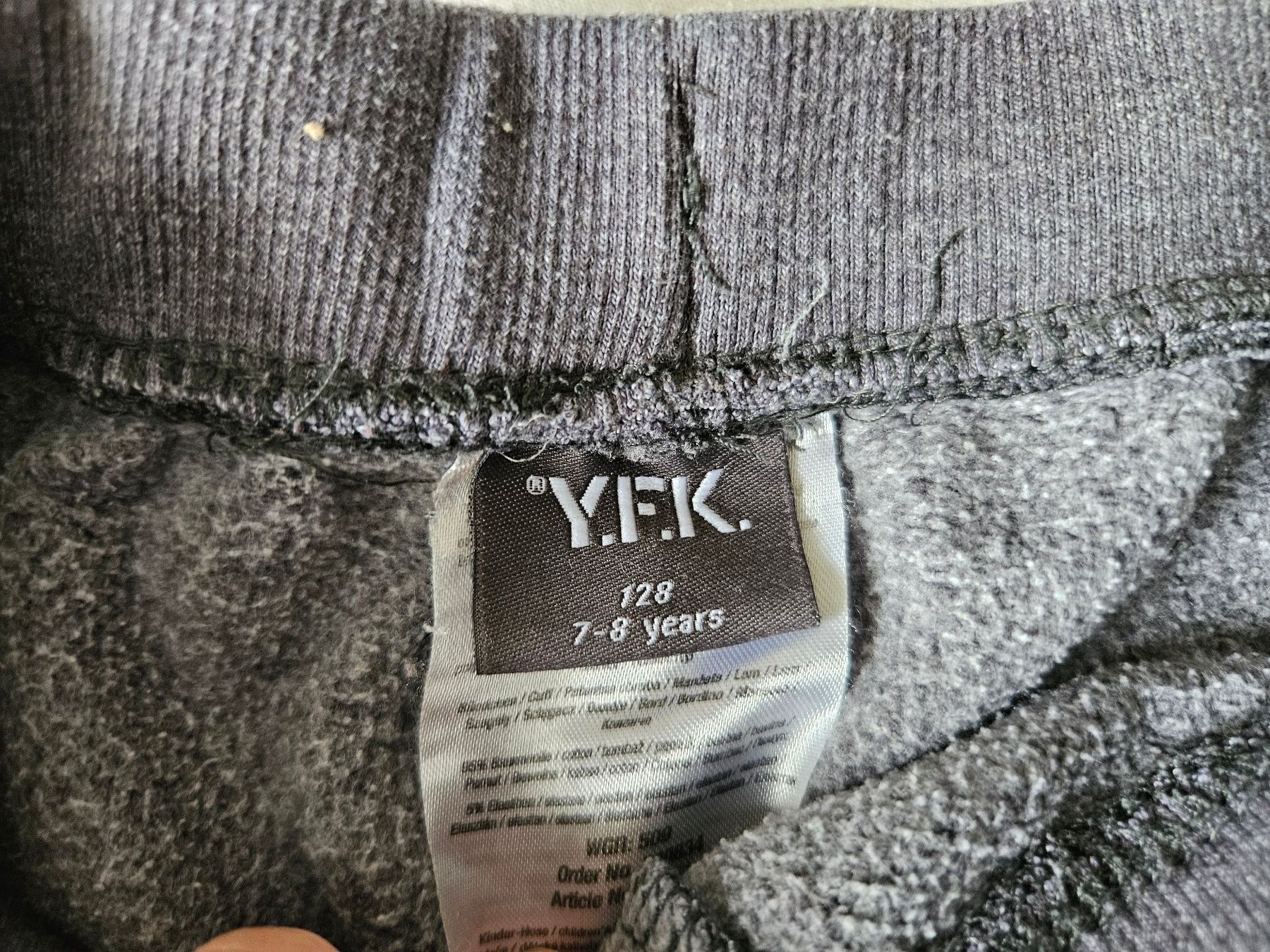 Pantaloni: Set 2 Trainerhose Gr. 128 Y.F.K. – Usato da Unterengstringen venduto da saraman 1