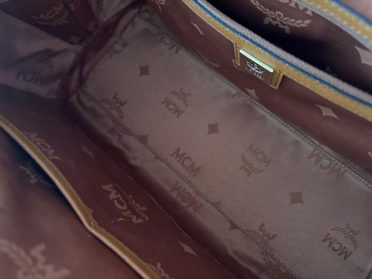 Mcm Borse: MCM Boston Bag, Cognac, – Nuovo e nell'imballaggio originale da Sommeri venduto da L.DiNi 3