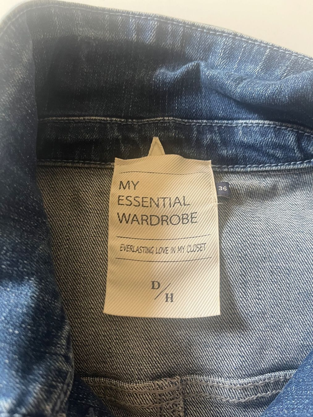 Giacche: Jeansjacke – Usato da Zürich venduto da ZoraG 2