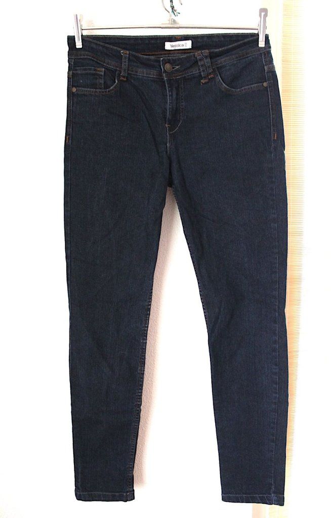 Jeans: Neuwertige Jeans, Gr.36 . – D'occasion à Locarno par madame-tus-sauds 2