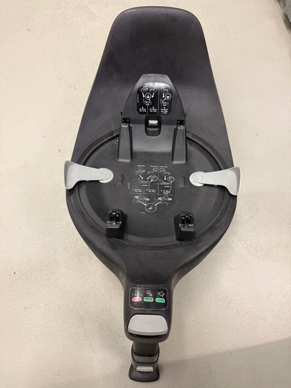 Cybex Seggiolini per auto: Cybex Isofix-Basis Z2 - Top Zustand – Usato da Zürich venduto da moowhooper 1