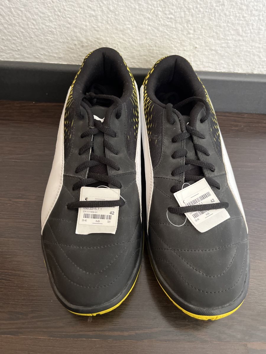 Puma Scarpe per ragazzi: Puma Hallenschuhe – Nuovo (secondo la descrizione) da Sarnen venduto da flo_25mp 3