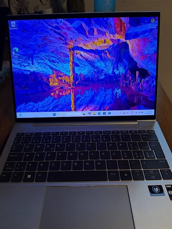 Notebook: HP Eiite Dragonfly G3 Touchscreen Notebook Windows 11  – Usato da Pfäffikon SZ venduto da ank_g8lj 2