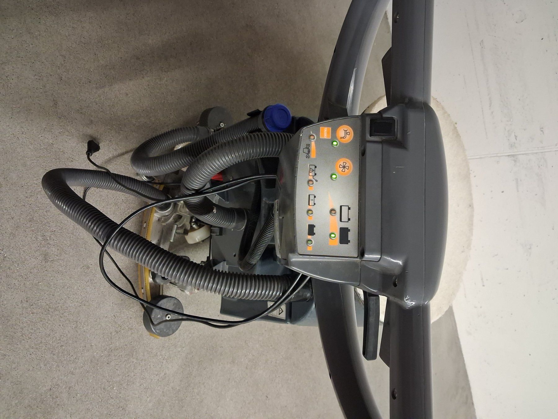 Toutes les machines: Scheuersaugmaschine  taski  swingo 450 b – D'occasion à Wohlen AG par ang_xy8w 5