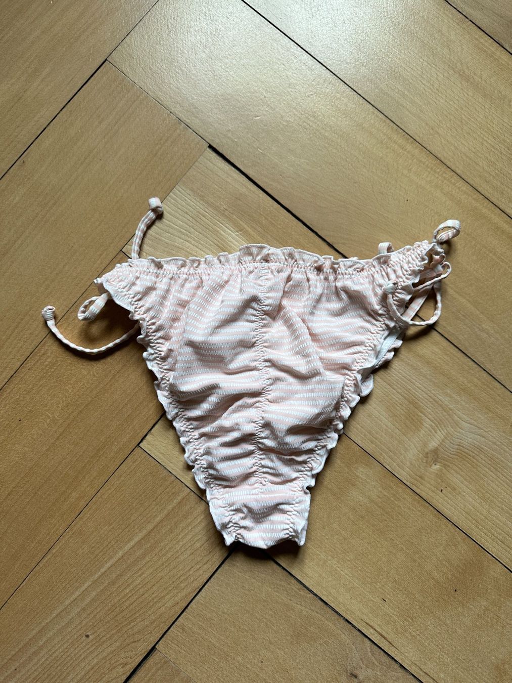 Costumi da bagno & Bikini: Bikini Slip rosa-weiss gestreift - S – Usato da Zürich venduto da Diazaio 1
