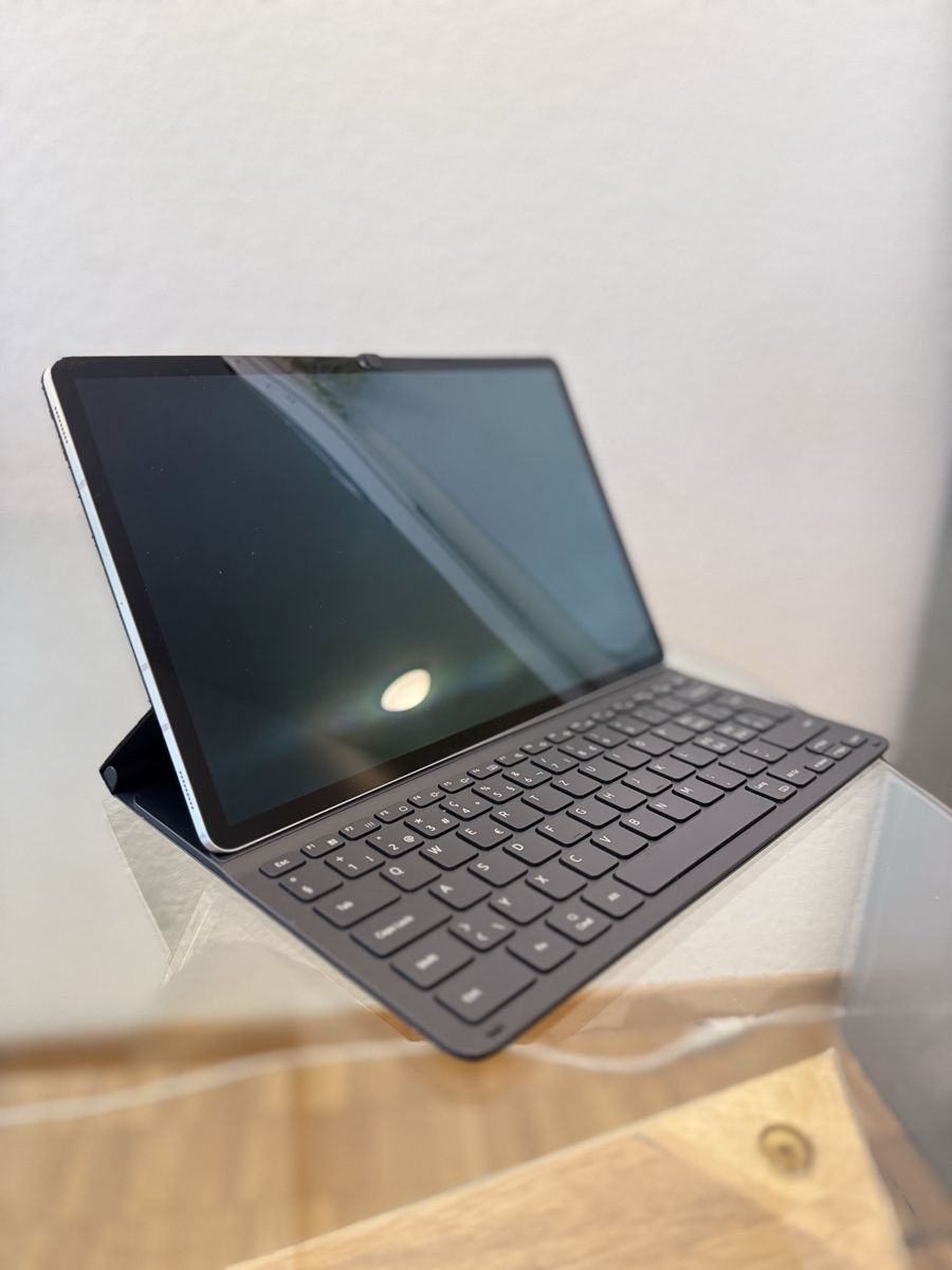 Samsung Tablet PC: SAMSUNG GALAXY TAB S7 MIT TASTATUR – Gebraucht aus Schlieren von LaLuxaZurich