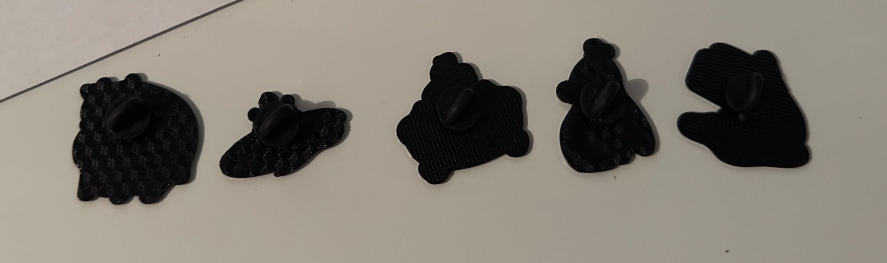Placchette & Badge: Capybara Pins, perfektes Geschenk – Nuovo (secondo la descrizione) da Schindellegi venduto da SimplyBuy-CH 1