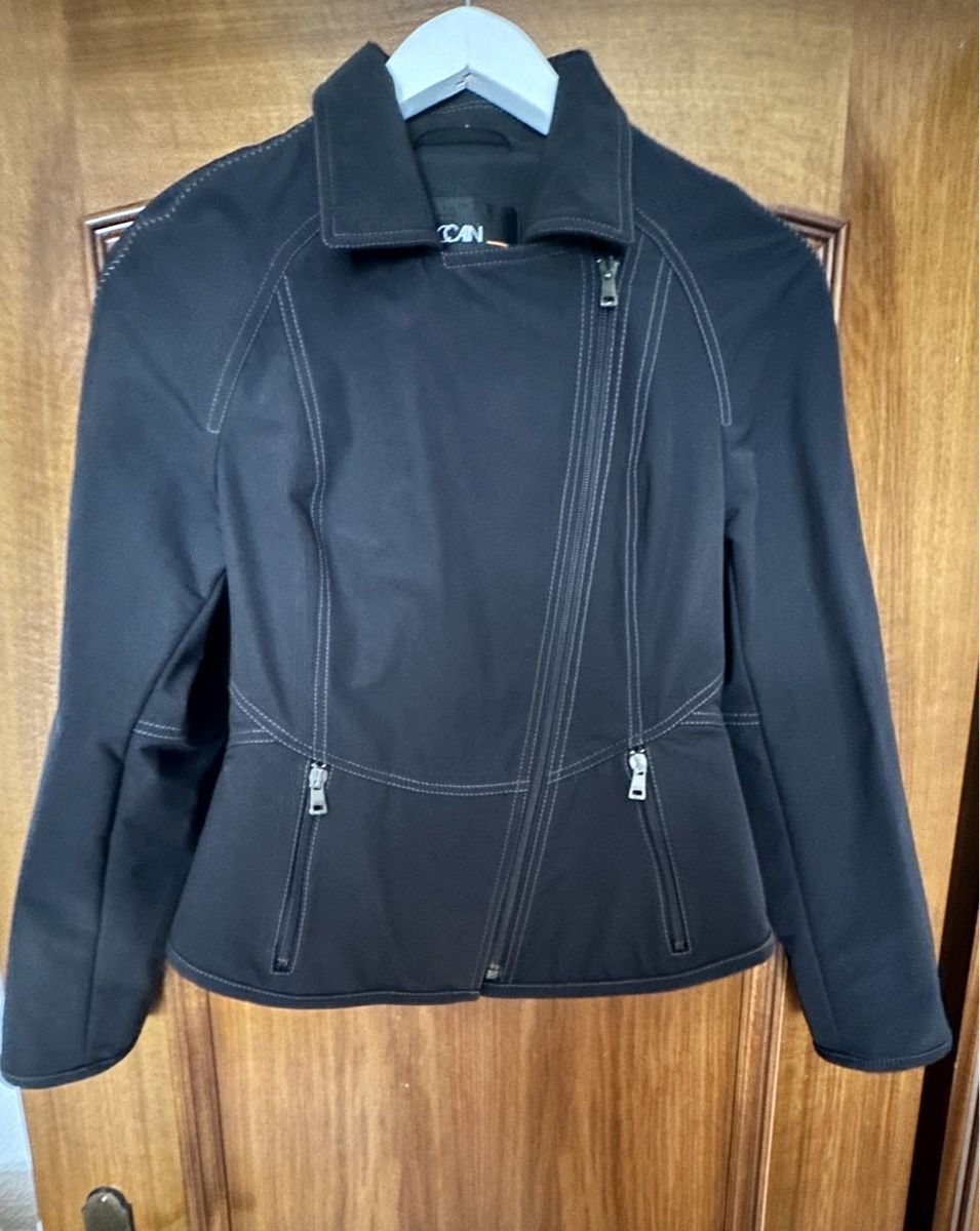 Giacche: Marc Cain Übergangsjacke Grösse N1 schwarz – Usato da Menziken venduto da cla_8qfq 1