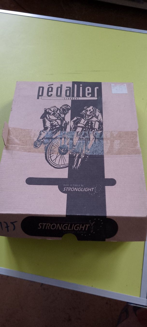 Ersatzteile: Vintage Stronglight Rockstrong Kurbel MTB – Neu und originalverpackt aus Lohn-Ammannsegg von analogis 3