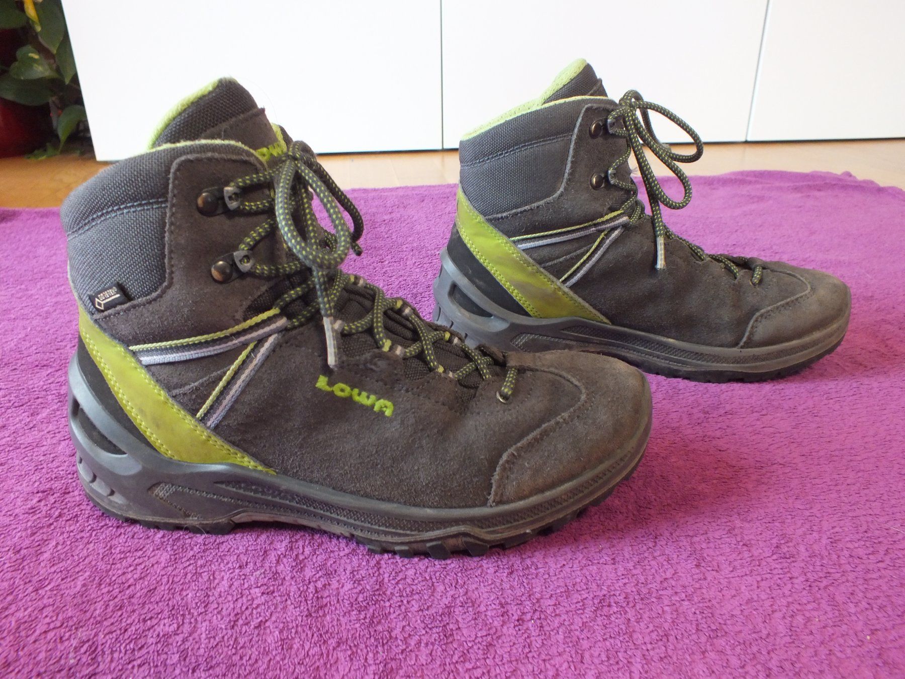 Lowa Scarpe da donna: Lowa Wanderschuhe - Schuhe Gr. 37 – Usato da Müllheim Dorf venduto da Seeeule01 4
