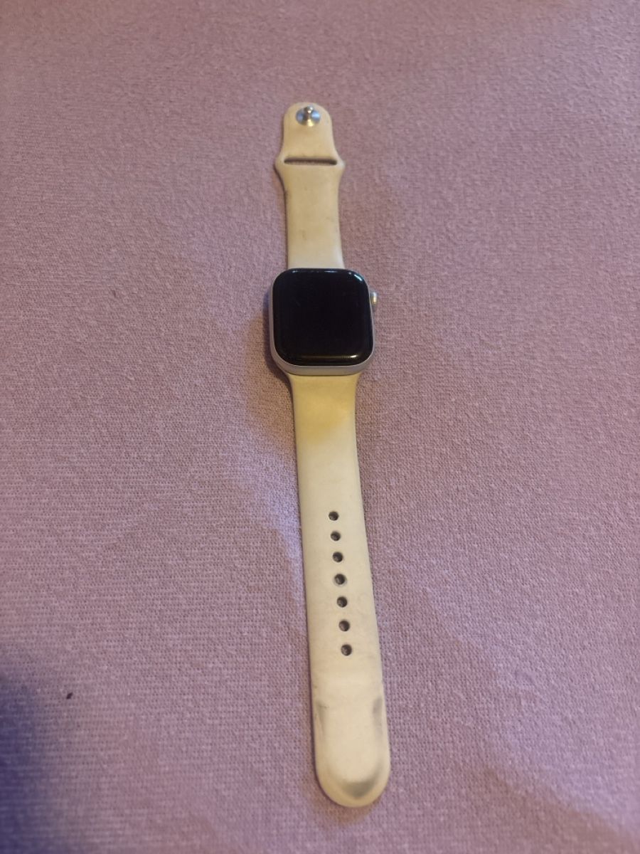 Apple Smartwatch: Applewatch Series 10 Gps+LTE – D'occasion à Frutigen par ben_p9rt