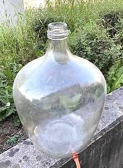 Accessori: Ballonflasche/ Mostflasche – Usato da Frauenfeld venduto da Irene.Schuppli 1