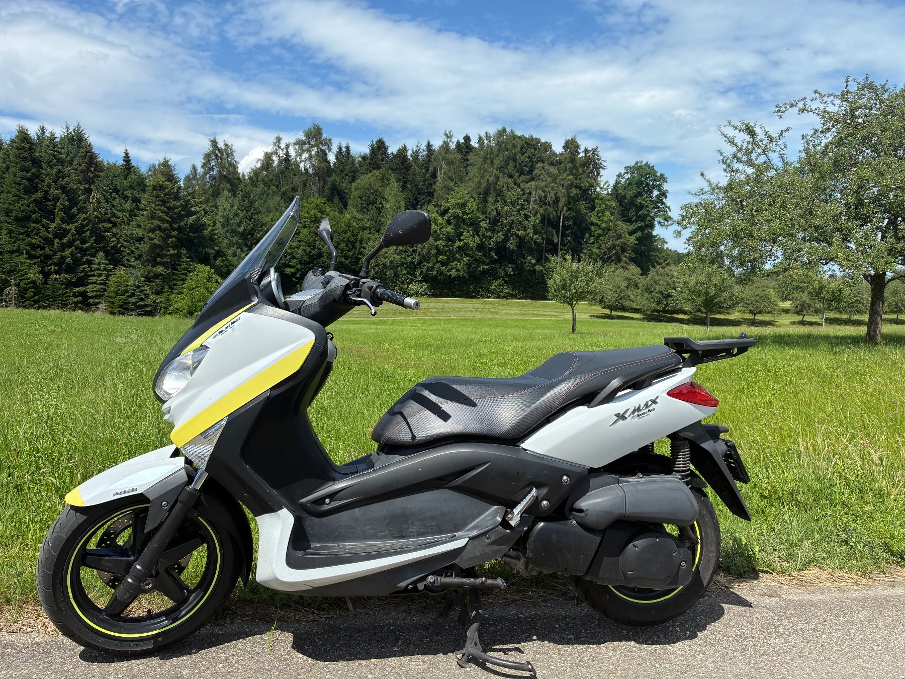 Yamaha Scooters: Yamaha 250  X MAX – D'occasion à St. Gallen par zx10r 2