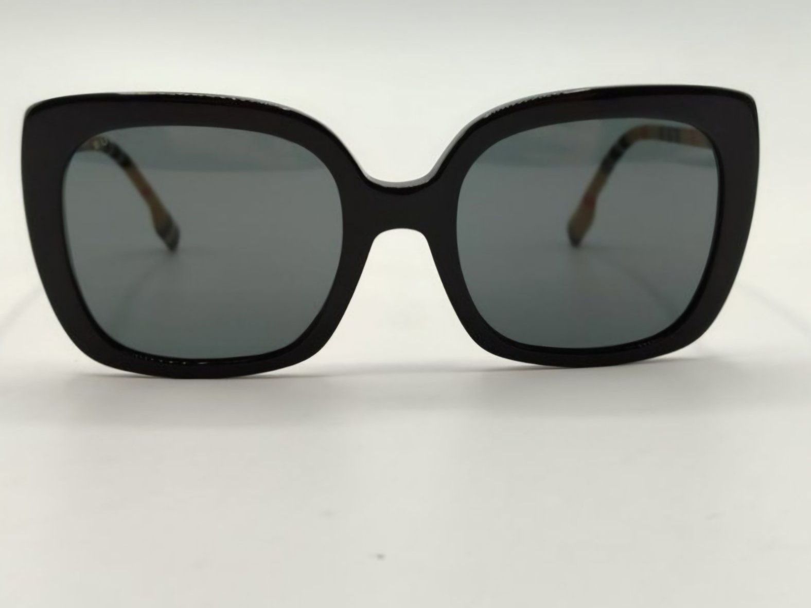 Burberry Brillen & Gläser: Burberry - B 4323 - Sonnenbrille,neu – Neu und originalverpackt aus Bad Ragaz von Coma.67 4