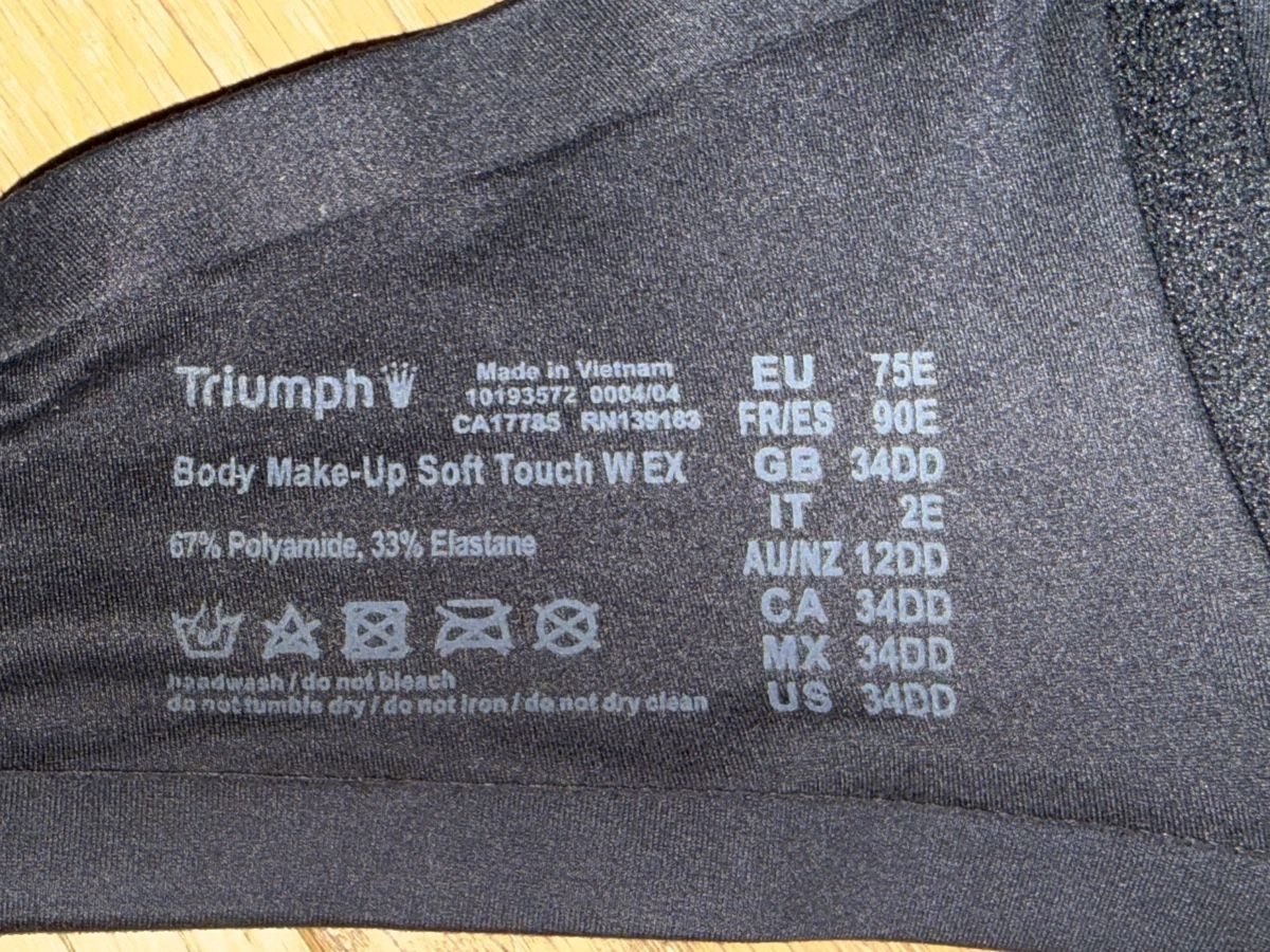 Triumph Altra biancheria intima: Triumph Body Make-Up BH 75E Schwarz – Usato da Wettswil venduto da Catli610 2