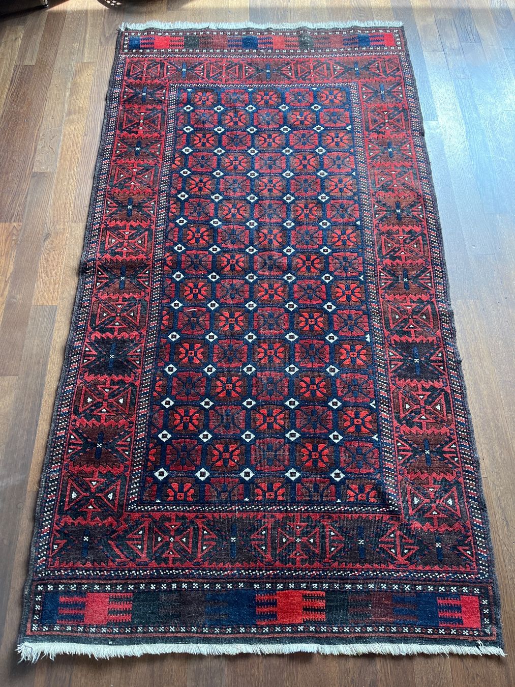 Tappeti: Handgeknüpfter Teppich 208x106cm – Usato da Kriens venduto da Bangkapi