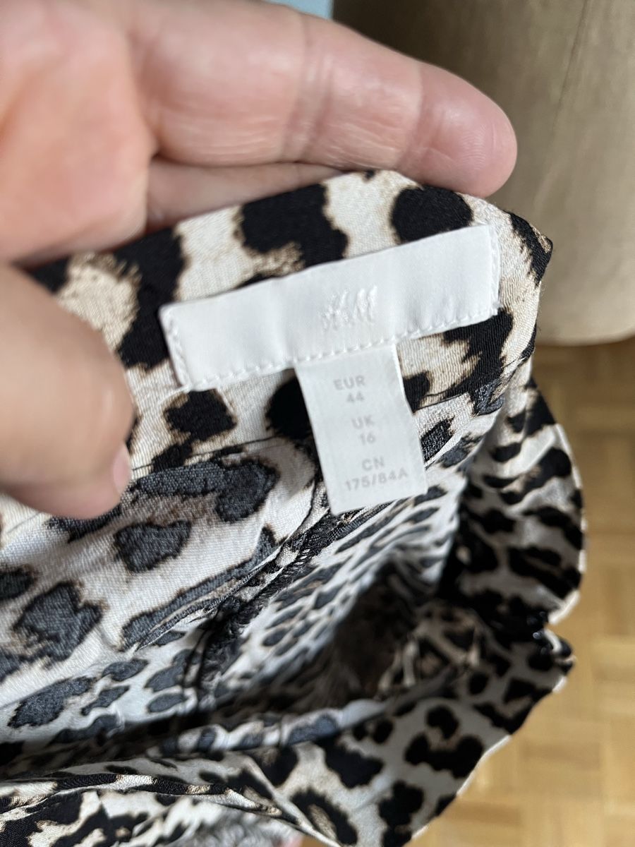 H&M Jupes: Jupe léopard taille 44 – Neuf (Voir description) à Genève par ct_fqr8 3
