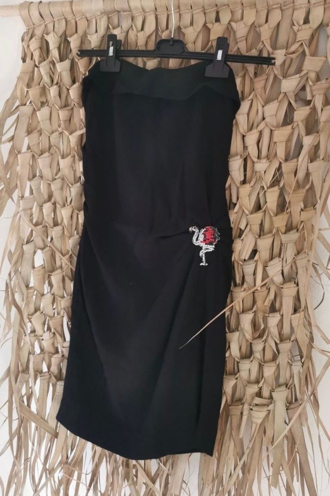 Vestiti: Robe Sandro taille 2 flamingo – Usato da Küssnacht am Rigi venduto da CALIFRASQUI