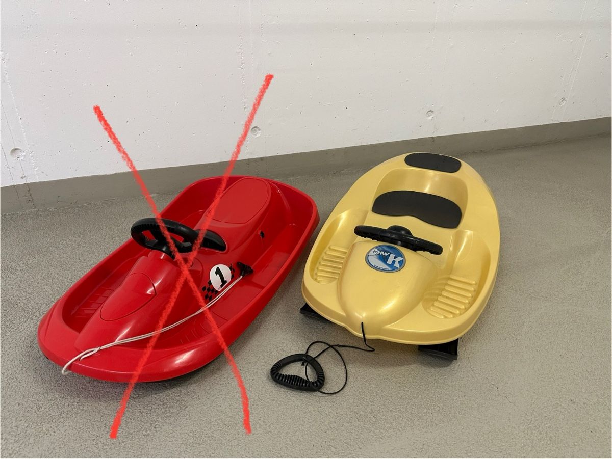 Schlitteln: Bob , Schlitten goldig – Gebraucht aus Uetendorf von Gar_9pvy