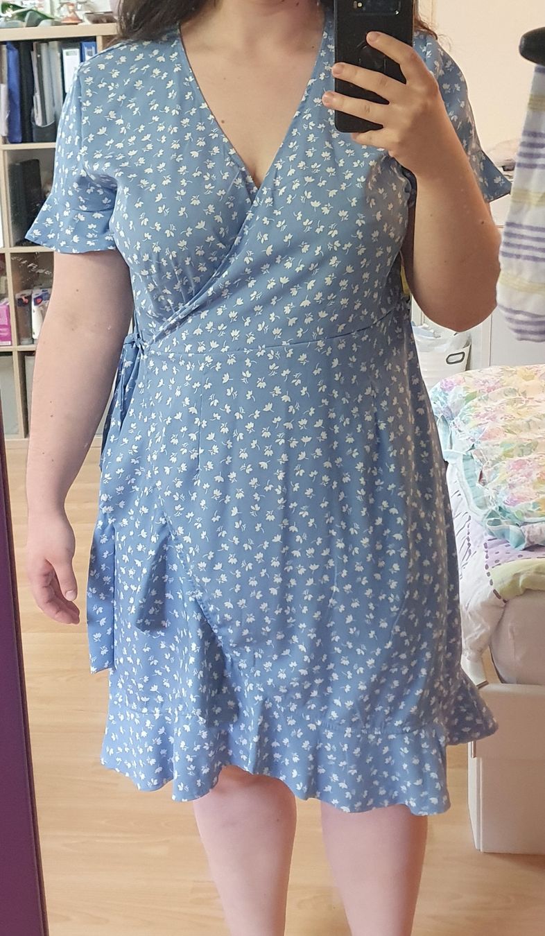 Only Vestiti: Robe bleu à fleurs Taille 46/XXL – Nuovo (secondo la descrizione) da Echallens venduto da Echo_ed6