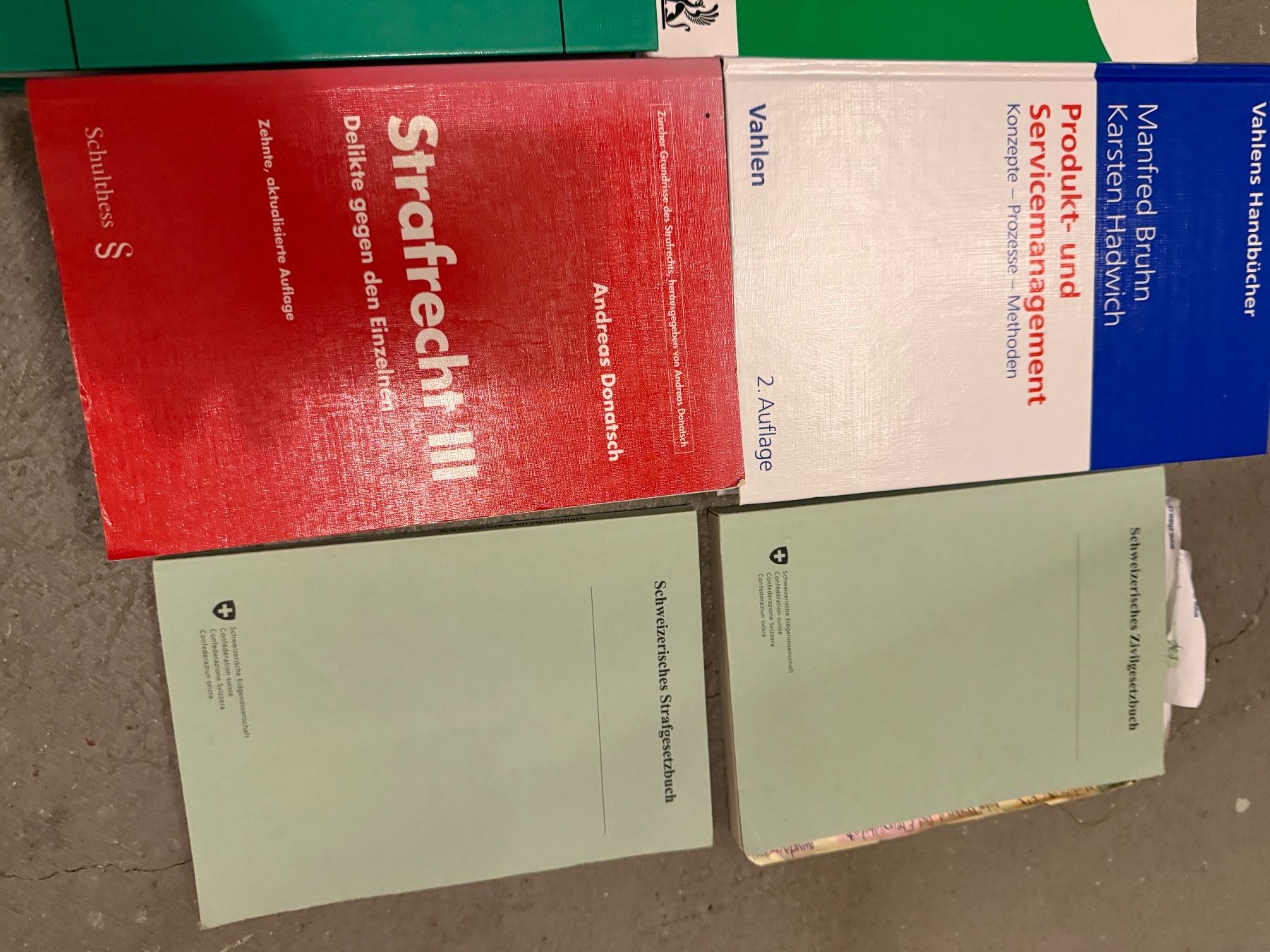 Libri: Jura Bücher verkaufen – Usato da frauenfeld venduto da bmw2013