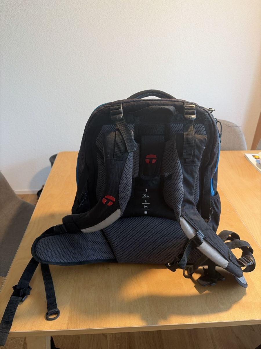 Rucksäcke: Rucksack Tasche schwarz/blau mit Fächern Grösse L  – Gebraucht aus St. Gallen von tiz_8pqz 2