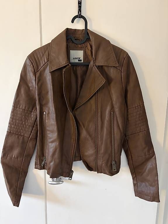 Vestes: LEVI'S Lederjacke braun – D'occasion à Wittenbach par Lenitalasirena 1